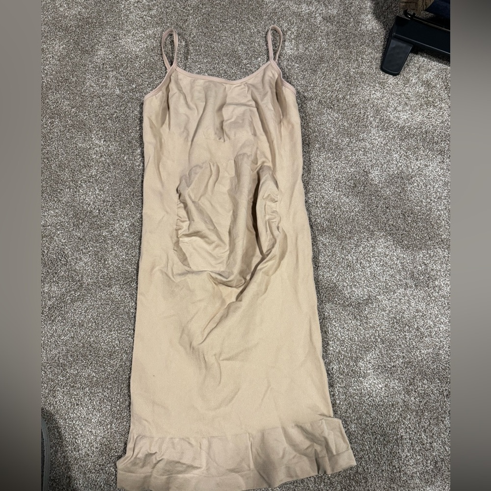 Maternity shapewear
